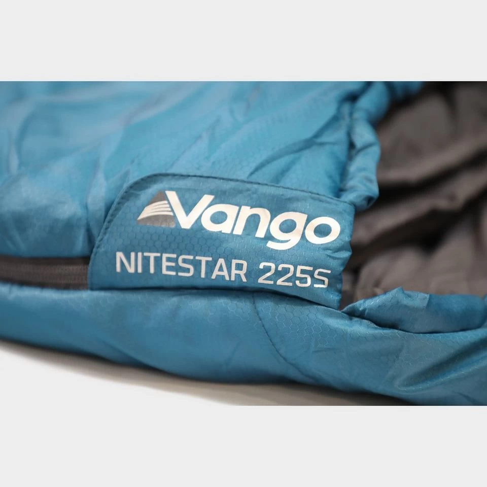 Vango Nitestar Alpha 225 Sleeping Bag 2 Vango Nitestar Alpha 225 Sleeping Bag - Image 2